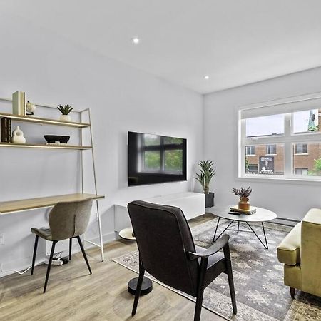 Stylish 2 Bedroom Haven By Jean Talon Market Montréal Eksteriør billede